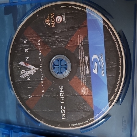 Vikings The‎ Complete First Season Blu-ray Discs - Picture 6 of 6
